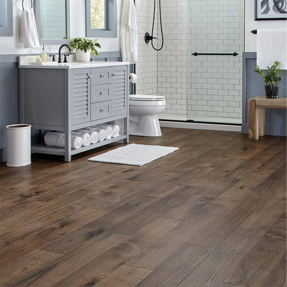Lifeproof Timber Wolf Hickory 6.5 in. W x Varying Length Engineered Click Waterproof Hardwood Flooring (21.80 sq.ft./case) 2 Lifeproof Timber Wolf Hickory 6.5 in. W x Varying Length Engineered Click Waterproof Hardwood Flooring (21.80 sq.ft./case) - Image 2